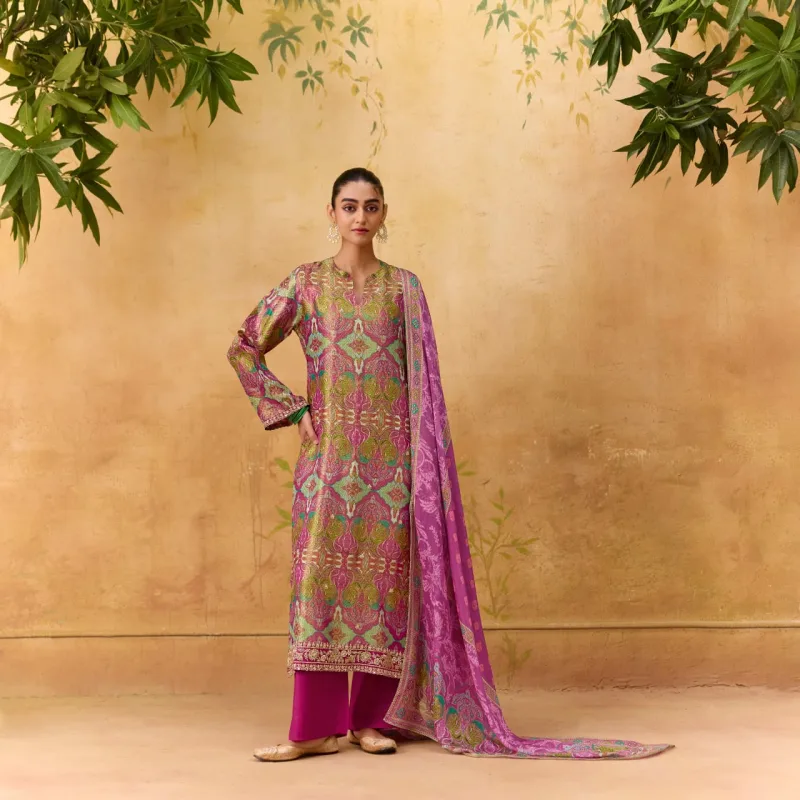 Royal By Kimora Sohni Kanjivaram Printed Salwar Suits 